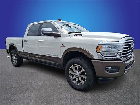 Used 2022 RAM 2500 Limited image 3