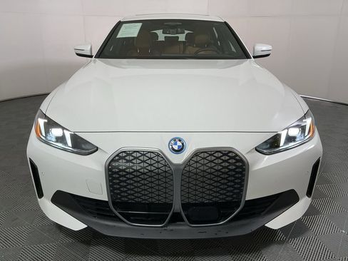 Certified 2025 BMW i4 eDrive40 w/ Premium Package image 3