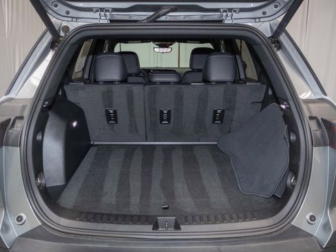 Used 2025 Chevrolet Equinox LT w/ Convenience Package II FWD image 13