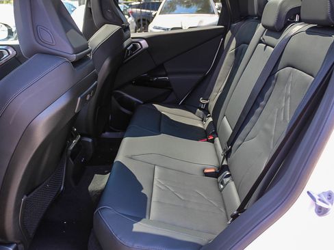 New 2026 BMW X3 xDrive30 w/ Premium Package AWD/4WD image 18