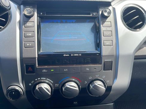 Used 2016 Toyota Tundra SR5 AWD/4WD image 32
