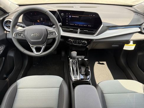 New 2026 Chevrolet Trax LT w/ Driver Confidence Package image 2