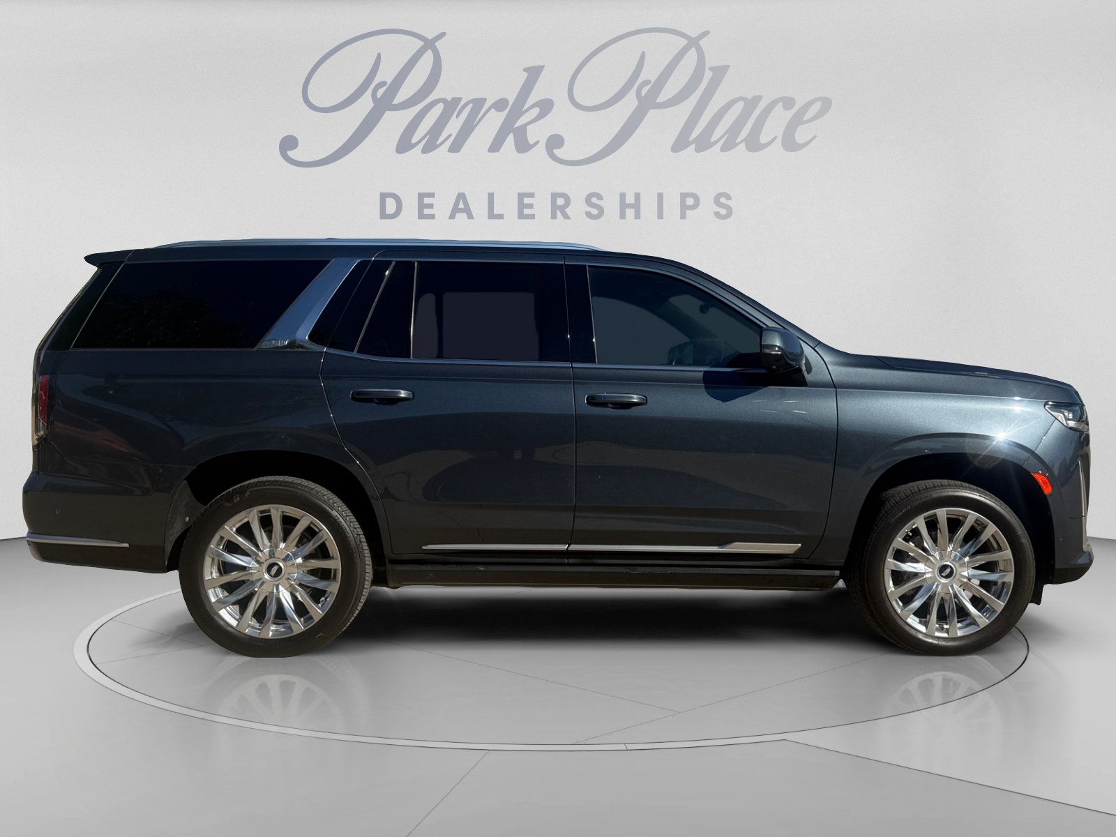 Used 2021 Cadillac Escalade Premium Luxury w/ Driver Assist Tech Package AWD/4WD image 6
