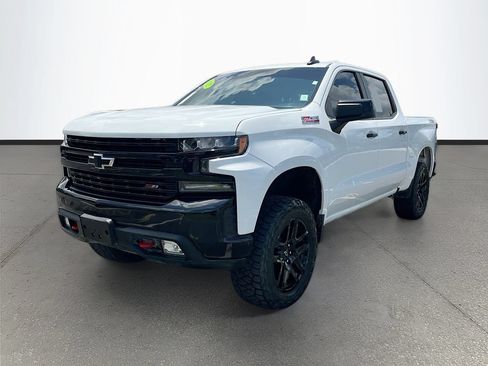 Used 2022 Chevrolet Silverado 1500 LT Trail Boss AWD/4WD image 3