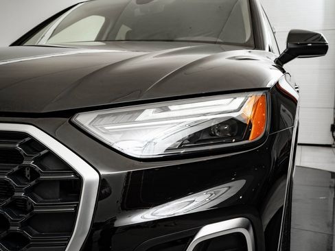 Used 2024 Audi Q5 e Premium image 15