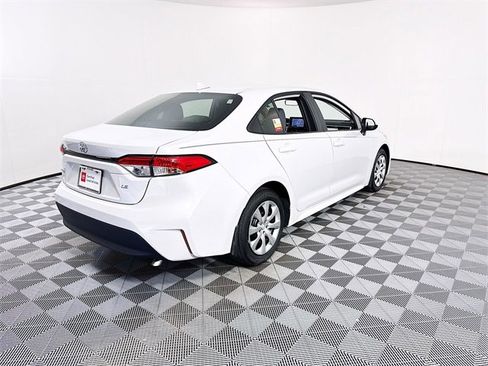 Certified 2025 Toyota Corolla LE image 23