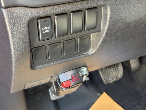 Used 2020 Nissan Titan S w/ S Utility Package AWD/4WD image 23