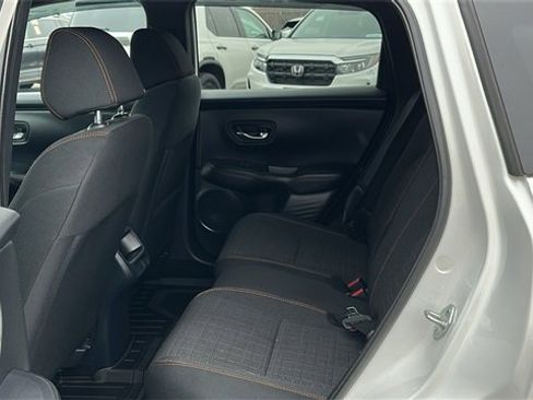 Used 2025 Honda HR-V Sport image 21