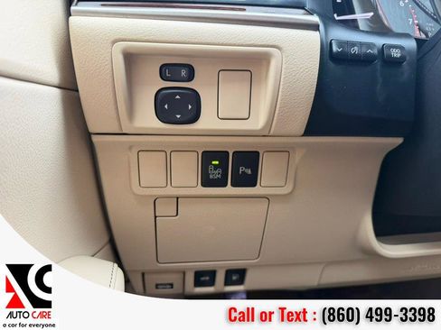 Used 2013 Lexus ES 350 4dr Sdn image 18