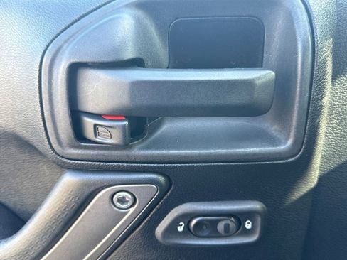 Used 2013 Jeep Wrangler Sport image 20