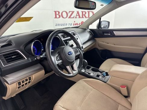 Used 2015 Subaru Outback 2.5i Premium image 12