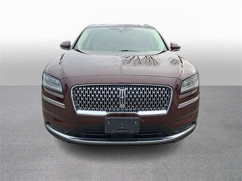 Used 2022 Lincoln Nautilus Reserve image 2