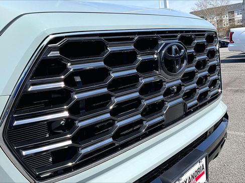 Used 2026 Toyota Sequoia Platinum image 30