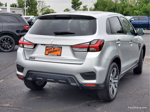 Used 2025 Mitsubishi Outlander Sport SE AWD/4WD image 11