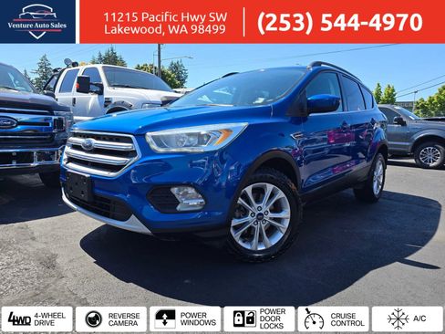 Used 2017 Ford Escape SE w/ Equipment Group 201A AWD/4WD image 1