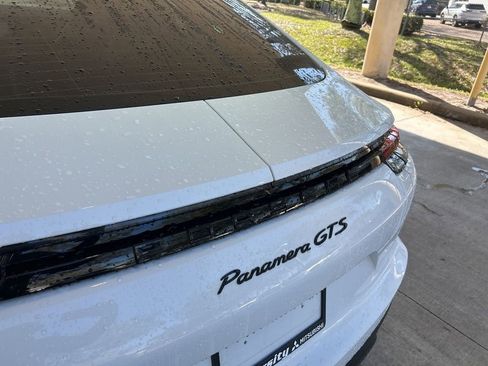 Used 2020 Porsche Panamera GTS image 20