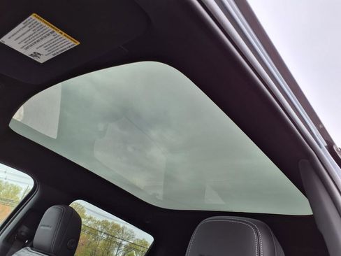 New 2025 GMC Sierra EV Denali image 16