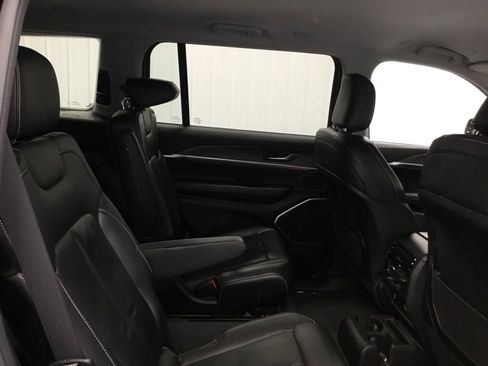Used 2021 Jeep Grand Cherokee L Limited AWD/4WD image 37