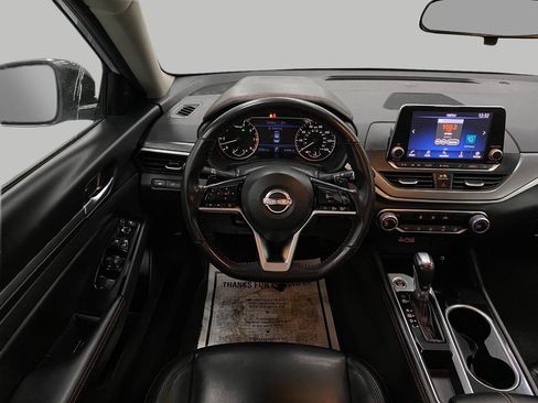 Used 2024 Nissan Altima 2.5 SR image 13