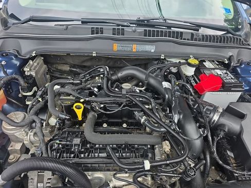 Used 2019 Ford Fusion SE FWD image 24