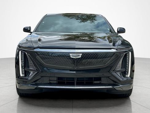 Used 2024 Cadillac Lyriq Sport AWD/4WD image 8