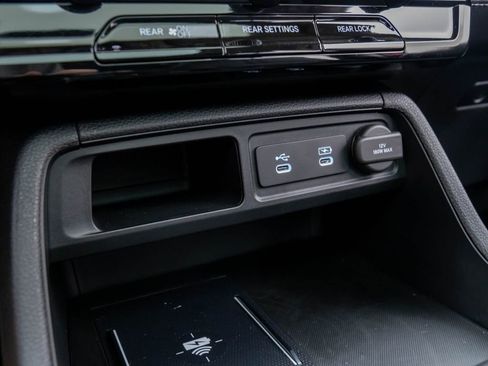 New 2026 Honda Pilot Touring image 30