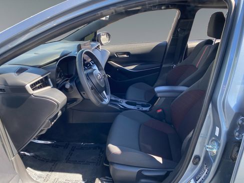Certified 2023 Toyota Corolla SE w/ SE Premium Package FWD image 9