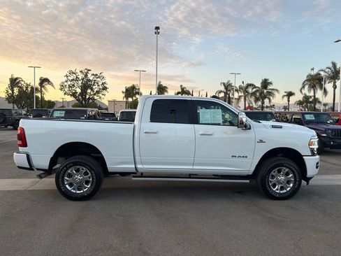 Used 2024 RAM 2500 Laramie AWD/4WD image 9
