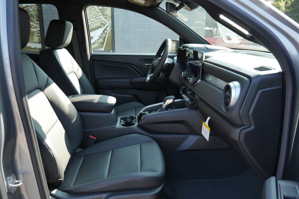 New 2026 Chevrolet Colorado LT w/ LT Convenience Package AWD/4WD image 10