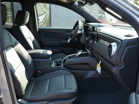 New 2026 Chevrolet Colorado LT w/ LT Convenience Package AWD/4WD image 10