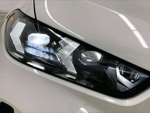 Used 2025 BMW X6 M60i image 26