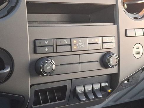 Used 2023 Ford F650 2WD Regular Cab Super Duty image 14