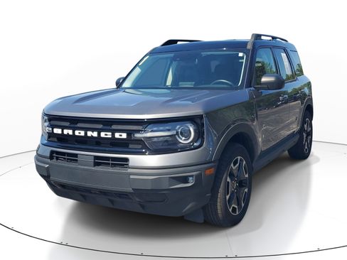 Used 2021 Ford Bronco Sport Outer Banks w/ Outer Banks Package (96D) AWD/4WD image 3