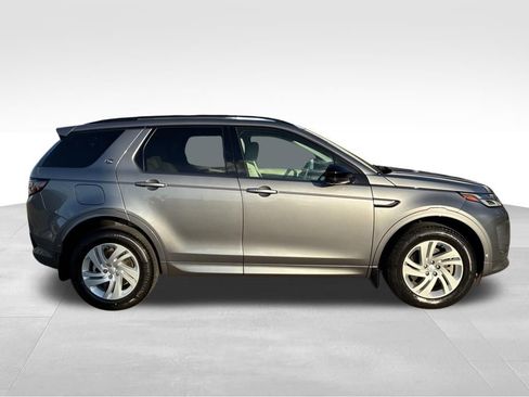 Used 2024 Land Rover Discovery Sport S image 6