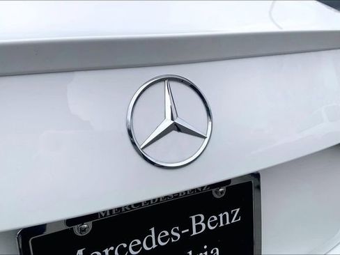 Used 2025 Mercedes-Benz C 300 4MATIC Sedan image 28