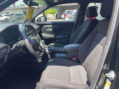 Certified 2024 Honda HR-V Sport image 15