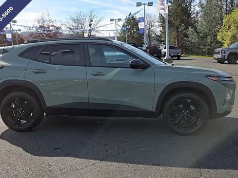 New 2026 Chevrolet Trax ACTIV image 3