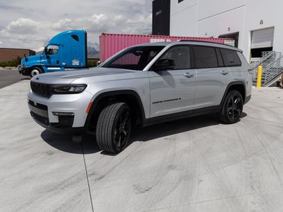 Used 2025 Jeep Grand Cherokee L Limited w/ Luxury Tech Group II