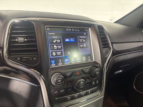 Certified 2016 Jeep Grand Cherokee High Altitude image 30