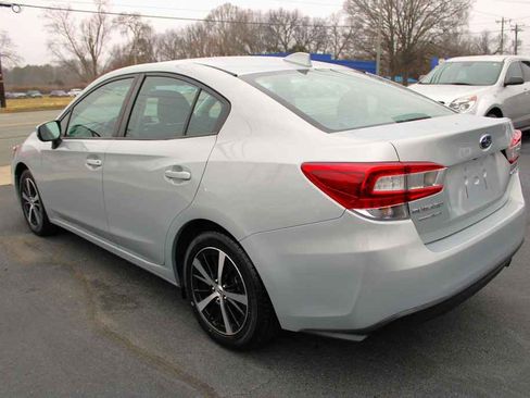 Used 2021 Subaru Impreza Premium image 8