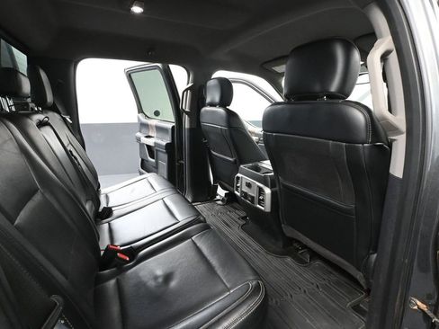 Used 2019 Ford F350 Lariat w/ Chrome Package image 45