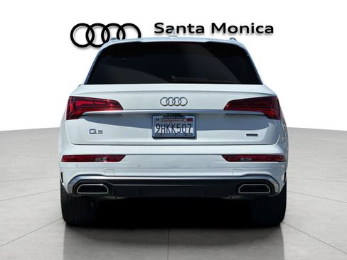 Used 2023 Audi Q5 2.0T Premium w/ Convenience Package AWD/4WD image 7