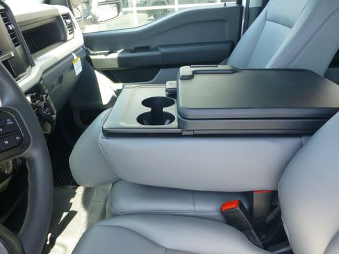 New 2026 Ford F250 XL w/ XL Driver Assist Package AWD/4WD image 12