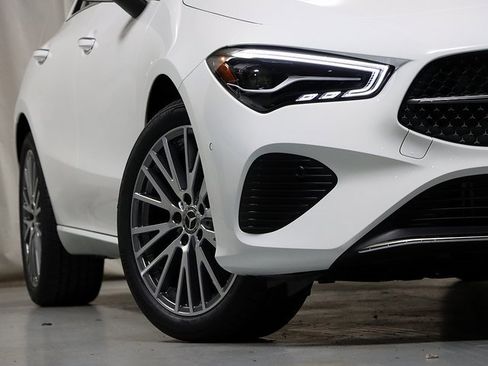 New 2026 Mercedes-Benz CLA 250 4MATIC image 4