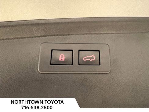 Used 2020 Subaru Outback Limited image 30