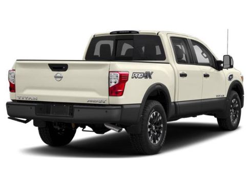 Used 2018 Nissan Titan PRO-4X w/ Pro-4x Utility Package AWD/4WD image 5