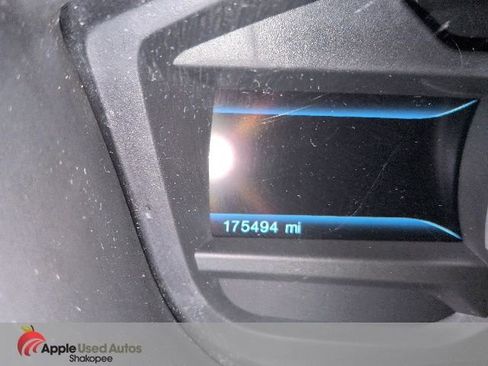 Used 2014 Ford Explorer XLT w/ Equipment Group 202A AWD/4WD image 17