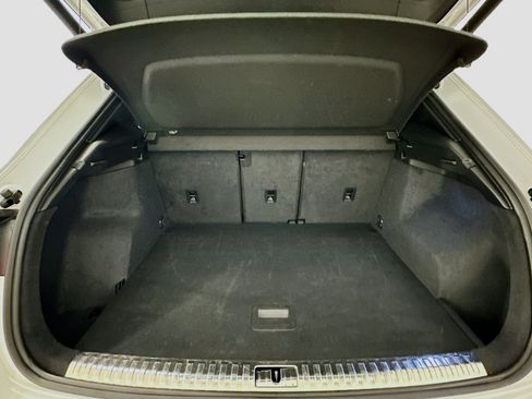 Used 2025 Audi Q3 2.0T Premium image 30