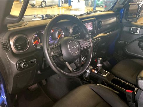 Used 2020 Jeep Wrangler Sport image 14