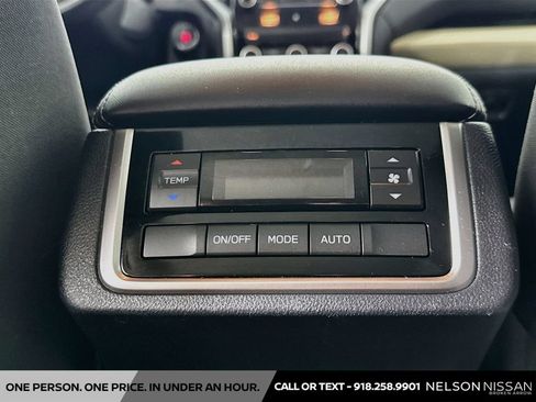 Used 2020 Subaru Ascent Premium w/ Convenience Package AWD/4WD image 24